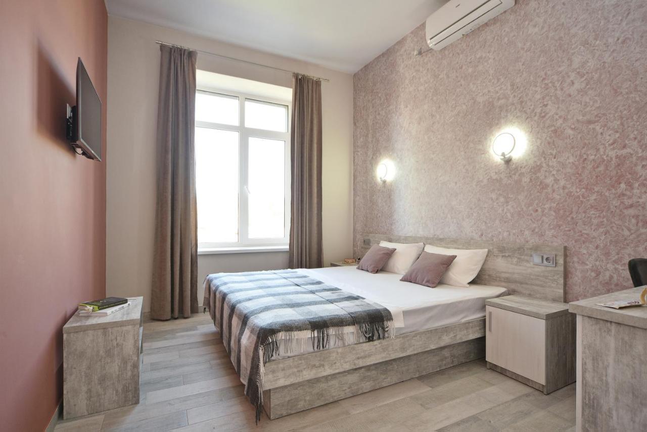Play Hotel By Ribas Cherson Buitenkant foto