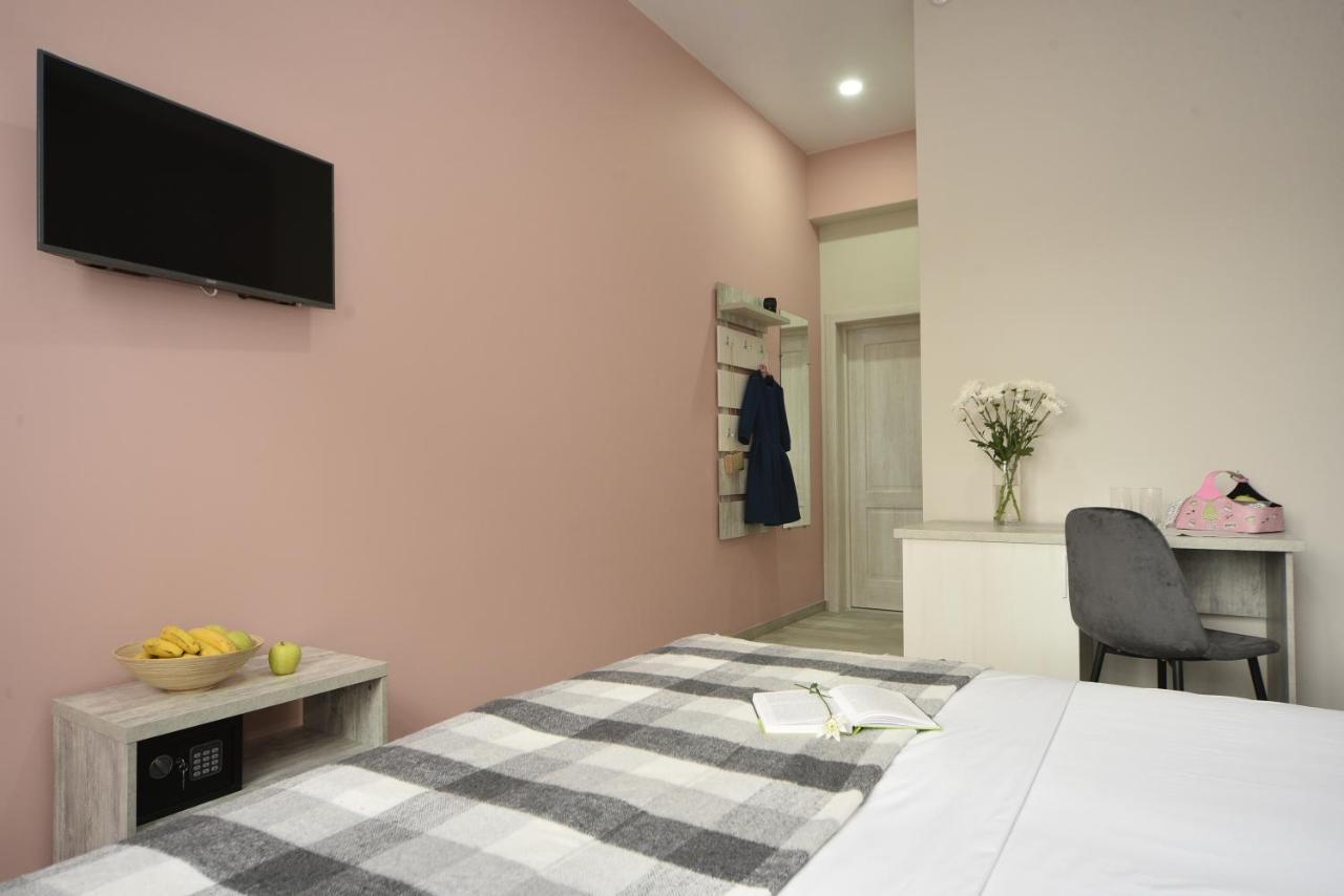 Play Hotel By Ribas Cherson Buitenkant foto